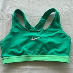 Nike Pro Green Sports Bra